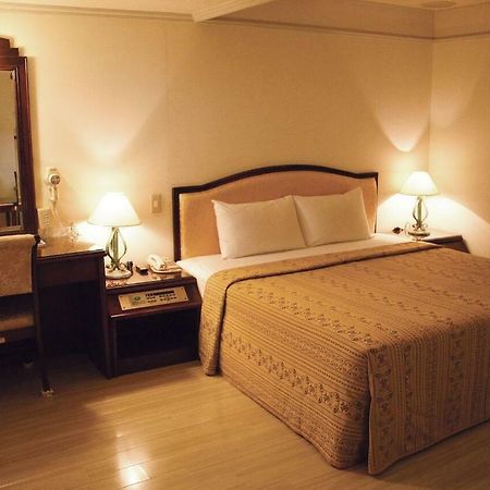 Athens Hotel 타이중 외부 사진