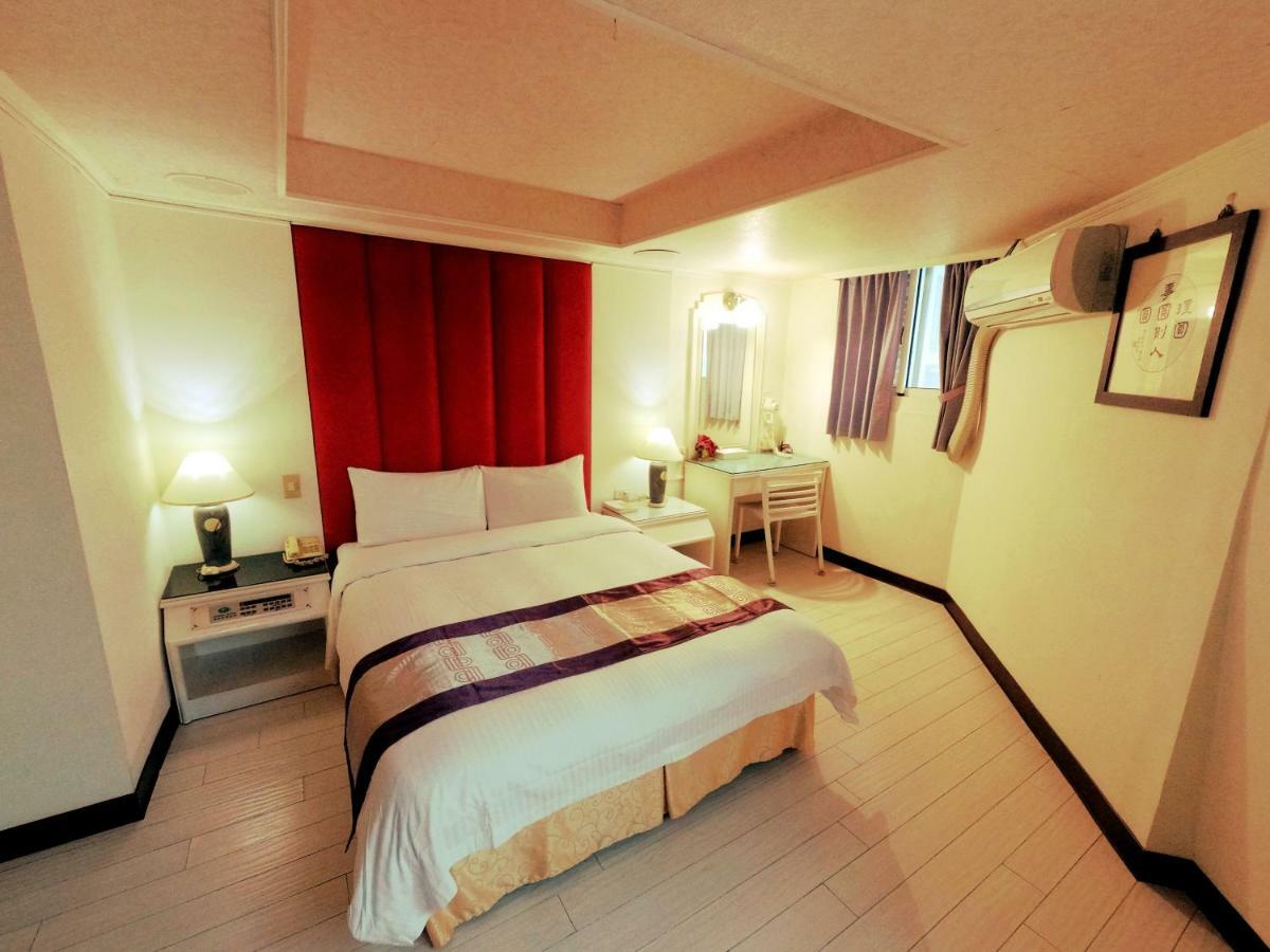 Athens Hotel 타이중 외부 사진