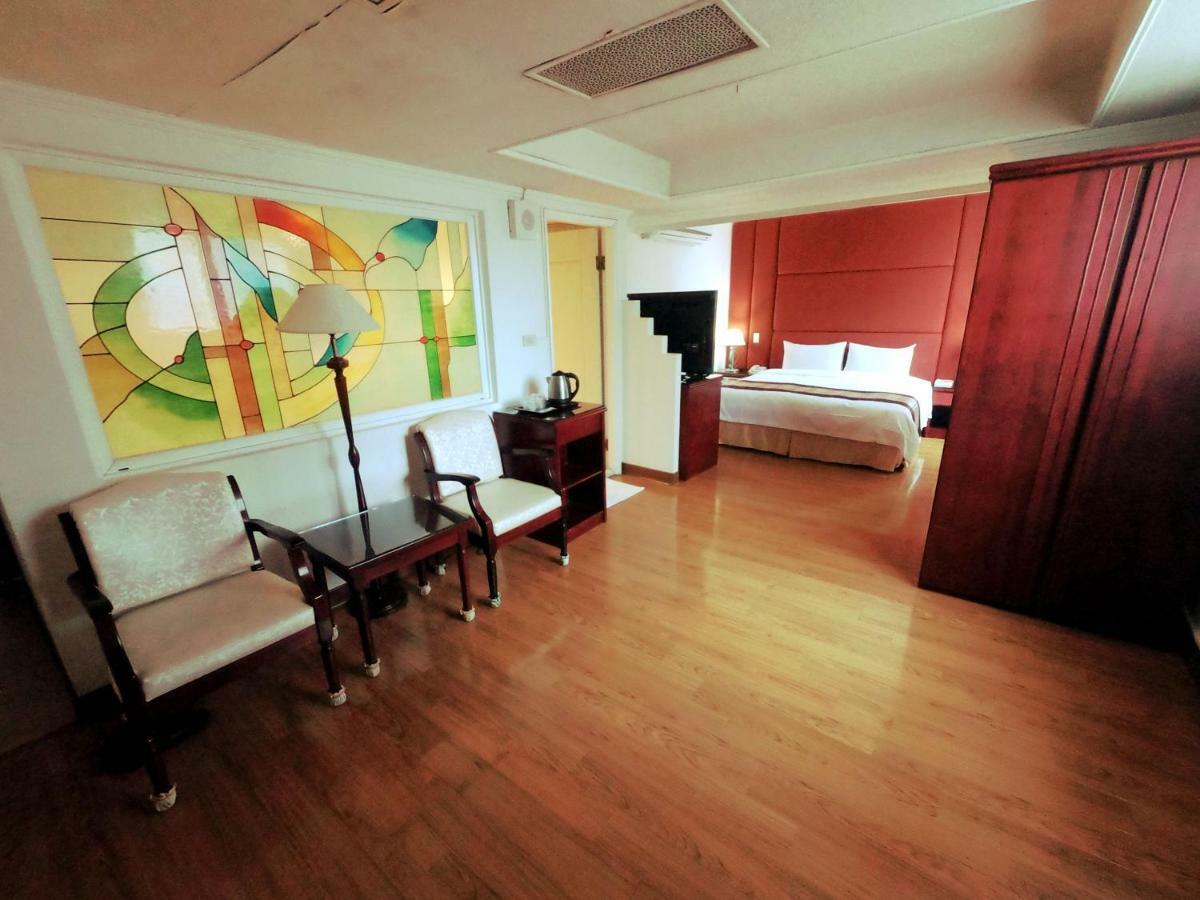 Athens Hotel 타이중 외부 사진