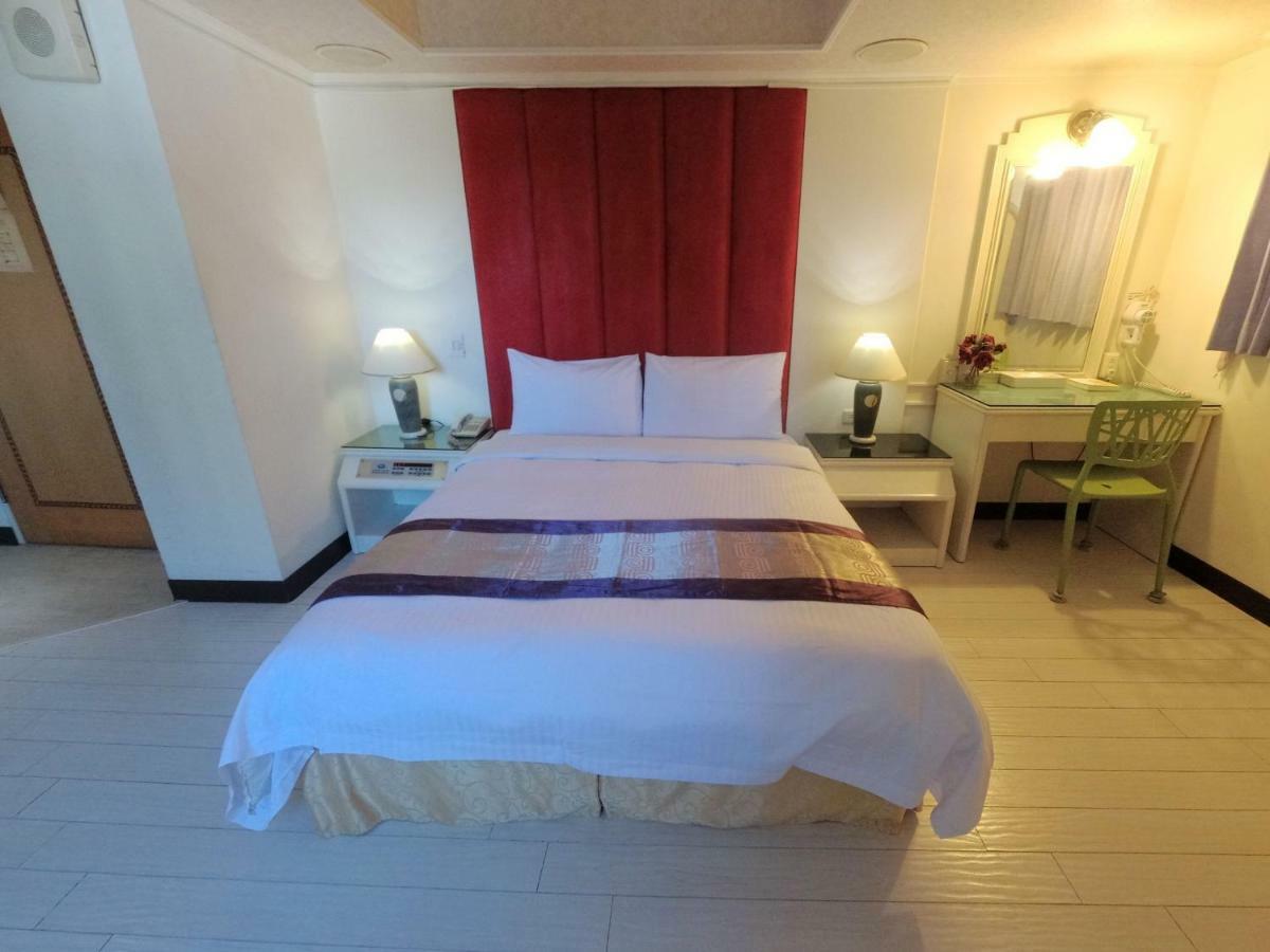 Athens Hotel 타이중 외부 사진